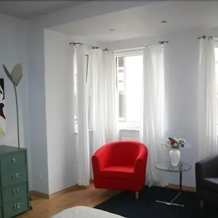 Bed & Breakfast Pica Paca - Old Town