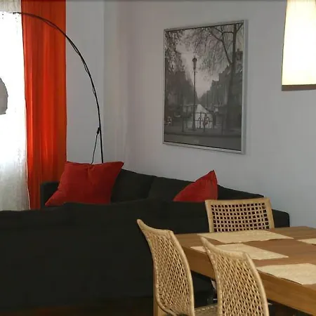 Pica Paca - Old Town