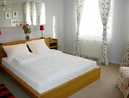 Pica Paca - Old Town Bed & Breakfast