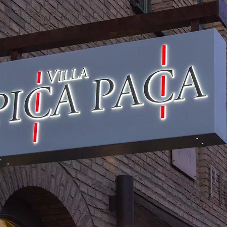 Alojamento de Acomodação e Pequeno-almoço Pica Paca - Old Town 2*