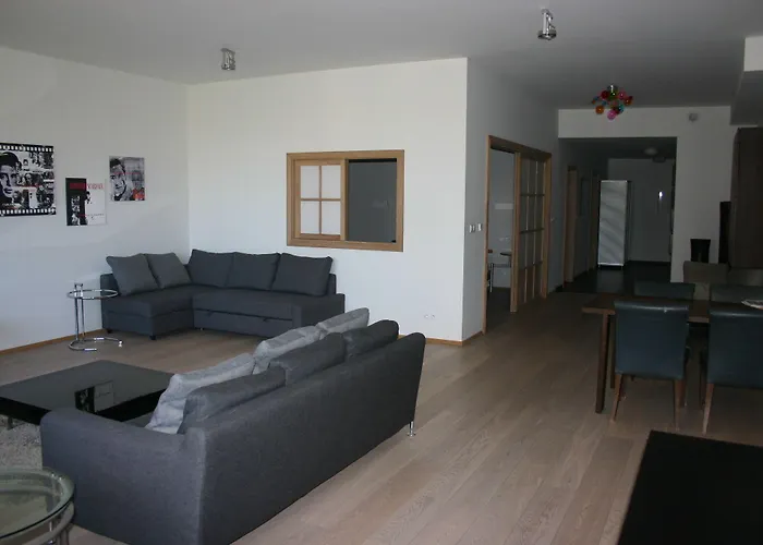 Pica Paca - Old Town 3*