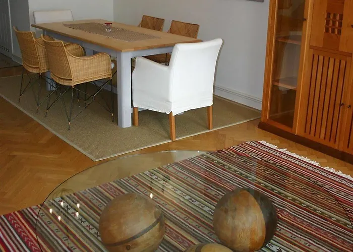 Pica Paca - Old Town